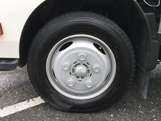 日野 デュトロ 小型 平ボディ 2RG-XZU655M(89290) 29枚目
