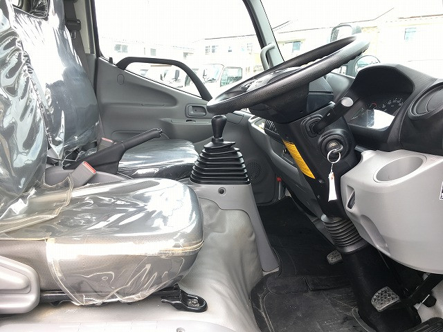 日野 デュトロ 小型 平ボディ 2RG-XZU655M(89290) 41枚目