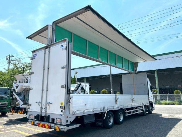 日野 プロフィア 大型 アルミウィング 2DG-FW1AHG(89294) 7枚目