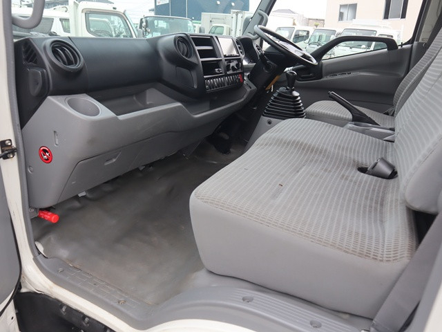 トヨタ トヨエース 小型 平ボディ TKG-XZU710(89298) 30枚目