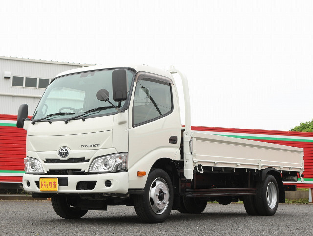 トヨタ トヨエース 小型 平ボディ 2RG-XZU655(89300) 1枚目