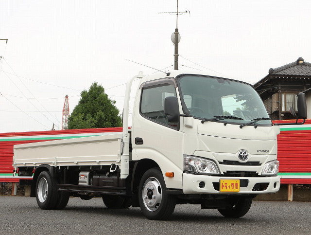 トヨタ トヨエース 小型 平ボディ 2RG-XZU655(89300) 3枚目