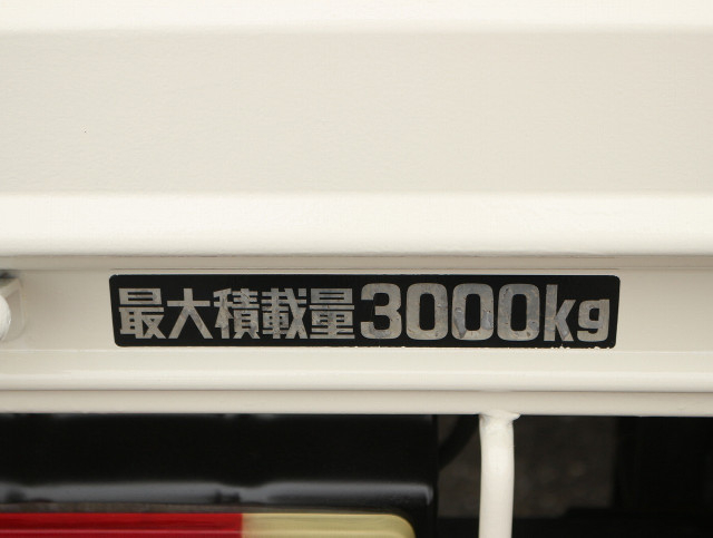 トヨタ トヨエース 小型 平ボディ 2RG-XZU655(89300) 14枚目