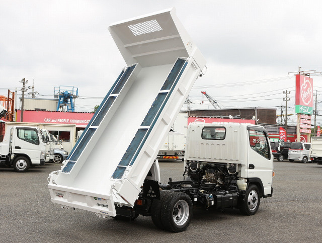 三菱ふそう キャンター 小型 土砂ダンプ TPG-FBA30(89321) 2枚目