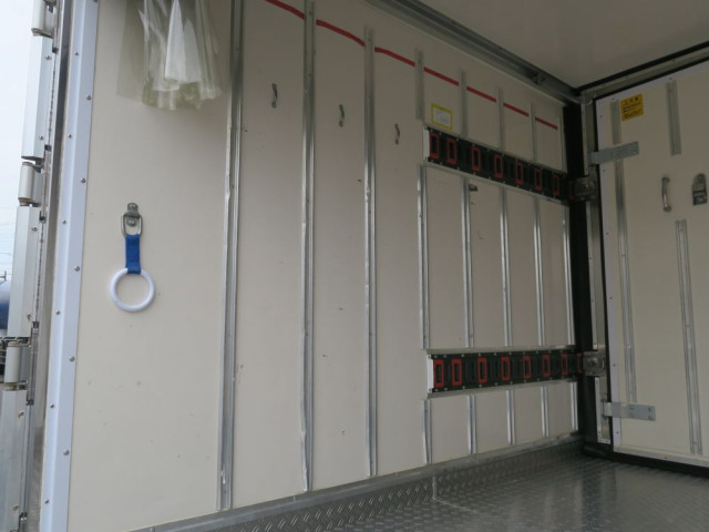 Isuzu elf Small Freezer box_body TKG-NKS85AN(89324) 11枚目