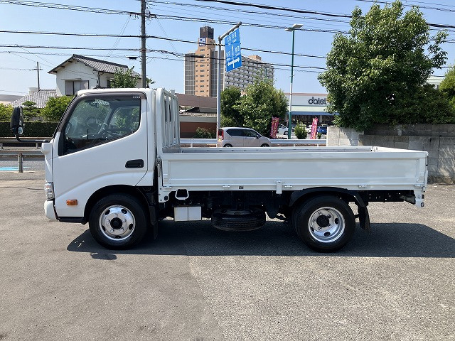 日野 デュトロ 小型 Wキャブ 2RG-XZU605M(89338) 4枚目