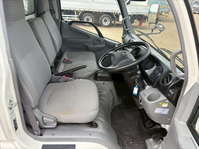 日野 デュトロ 小型 冷凍冷蔵バン TPG-XZC605M(89337) 21枚目