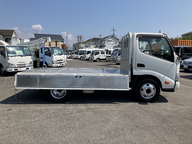 日野 デュトロ 小型 Wキャブ 2RG-XZU605M(89338) 12枚目