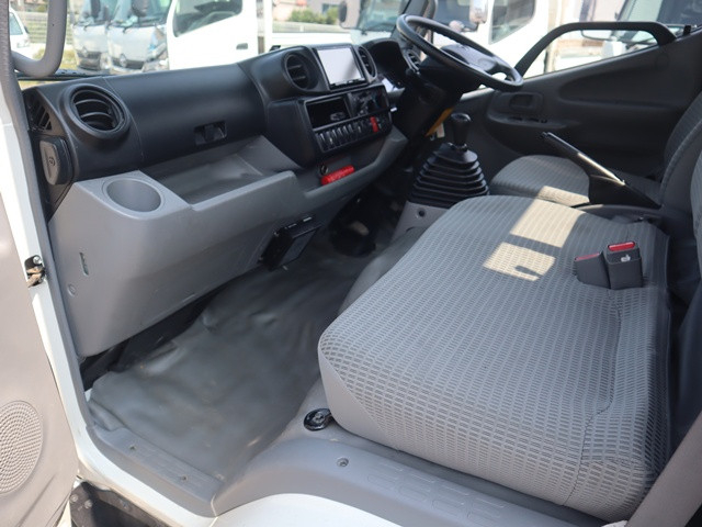 トヨタ トヨエース 小型 平ボディ TKG-XZU605(89339) 30枚目