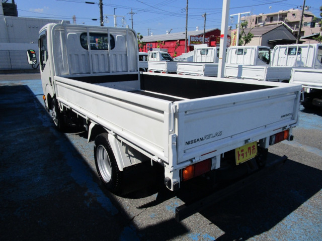 日産自動車 アトラス 小型 平ボディ CBF-SQ2F24(89340) 15枚目