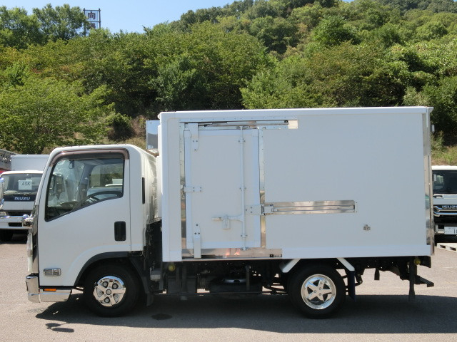 いすゞ エルフ 小型 冷凍冷蔵バン TPG-NLR85AN(89342) 3枚目