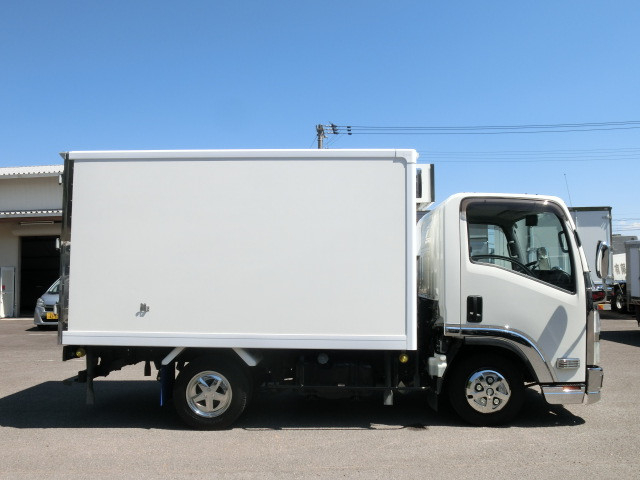 いすゞ エルフ 小型 冷凍冷蔵バン TPG-NLR85AN(89342) 6枚目