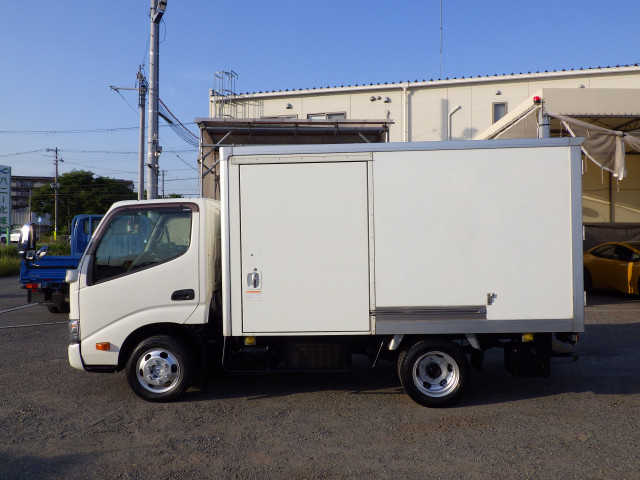 トヨタ ダイナ 小型 冷凍冷蔵バン LDF-KDY231(89353) 3枚目