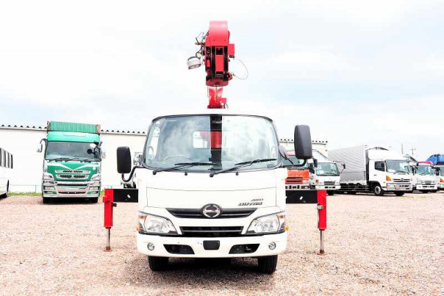 日野 デュトロ 小型 クレーン付き TKG-XZU695M(89366) 8枚目