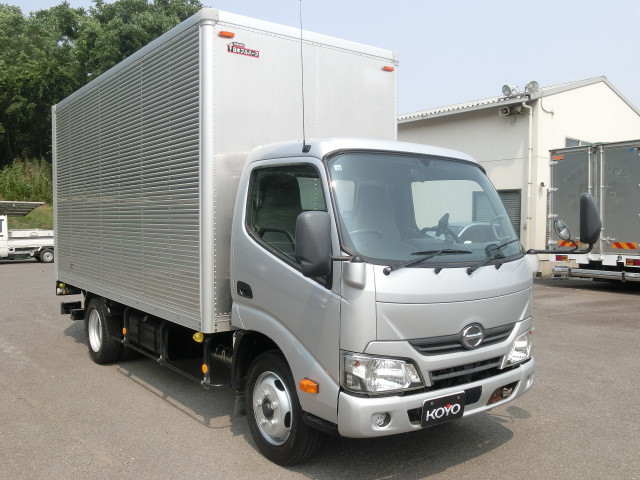 日野 デュトロ 小型 アルミバン TKG-XZU655M(89368) 2枚目