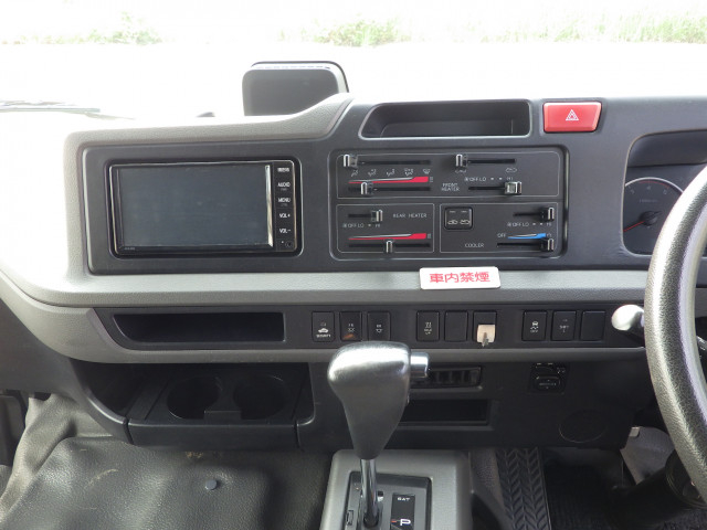 トヨタ コースター 中型 バス SKG-XZB70(89372) 9枚目