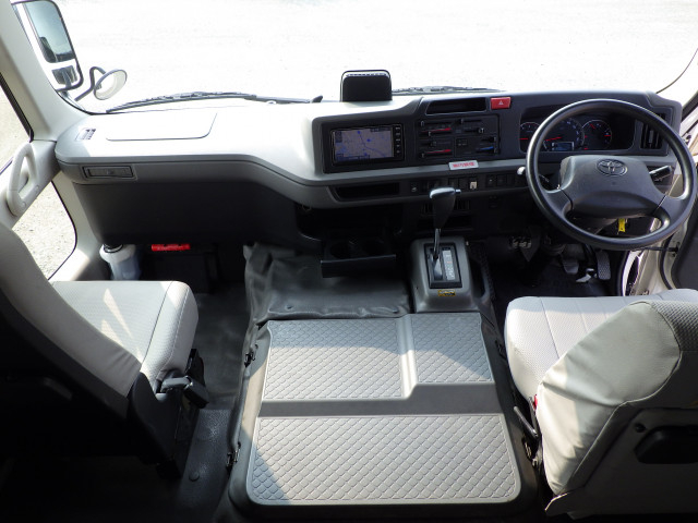 トヨタ コースター 中型 バス SKG-XZB70(89372) 29枚目