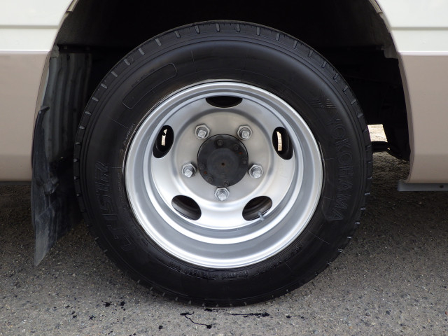 トヨタ コースター 中型 バス SKG-XZB70(89372) 39枚目