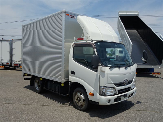Toyota dyna Small Aluminium box body TPG-XZC605(89380) 2枚目