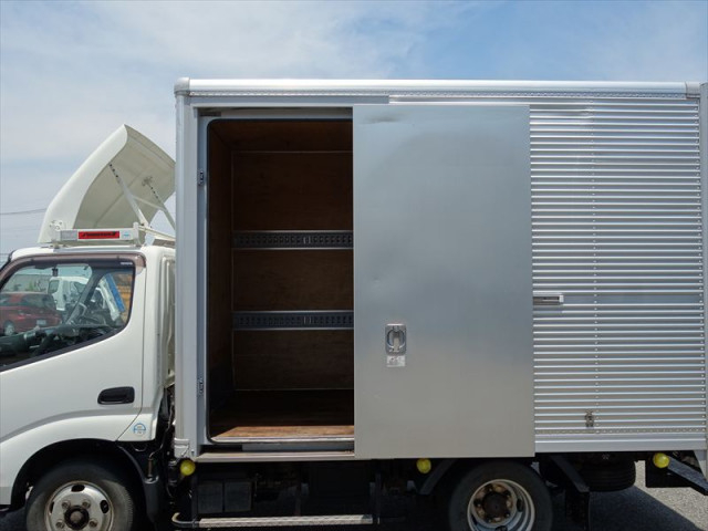 Toyota dyna Small Aluminium box body TPG-XZC605(89380) 5枚目