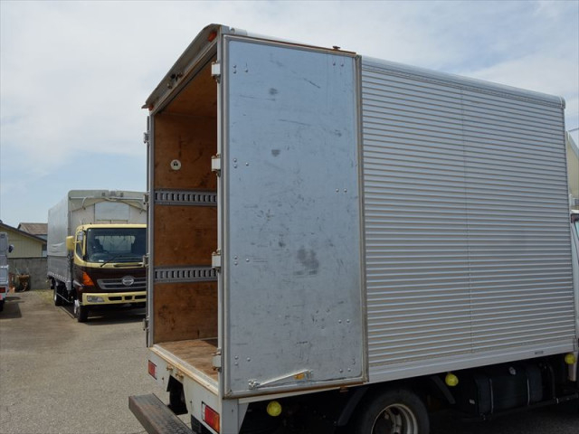Toyota dyna Small Aluminium box body TPG-XZC605(89380) 19枚目