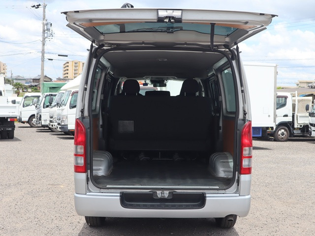 トヨタ ハイエース 小型 アルミバン CBF-TRH200V(89388) 16枚目