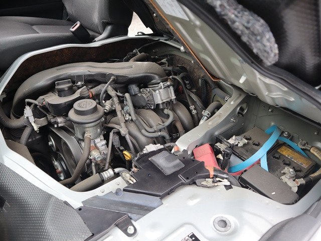 トヨタ ハイエース 小型 アルミバン CBF-TRH200V(89388) 23枚目
