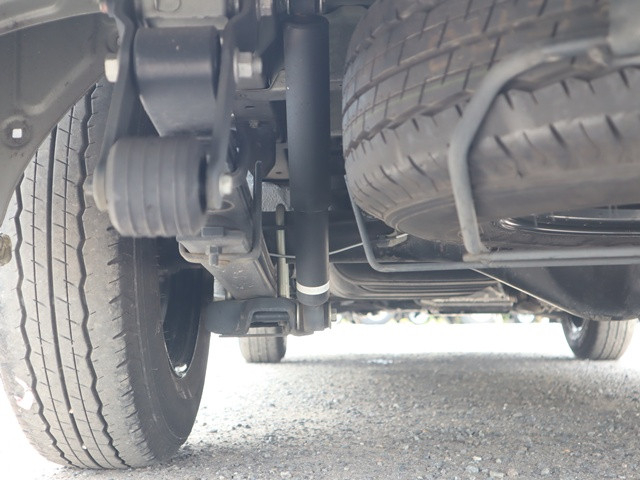 トヨタ ハイエース 小型 アルミバン CBF-TRH200V(89388) 32枚目
