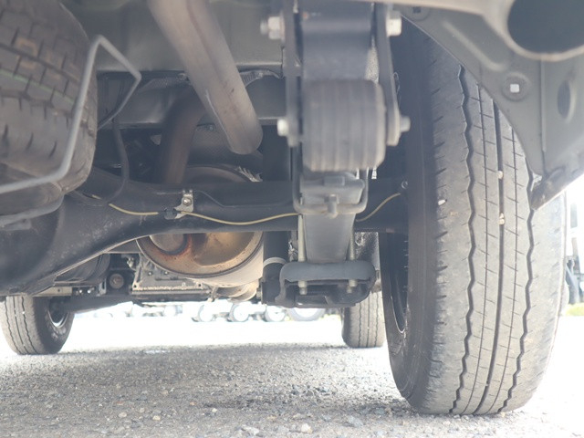 トヨタ ハイエース 小型 アルミバン CBF-TRH200V(89388) 33枚目