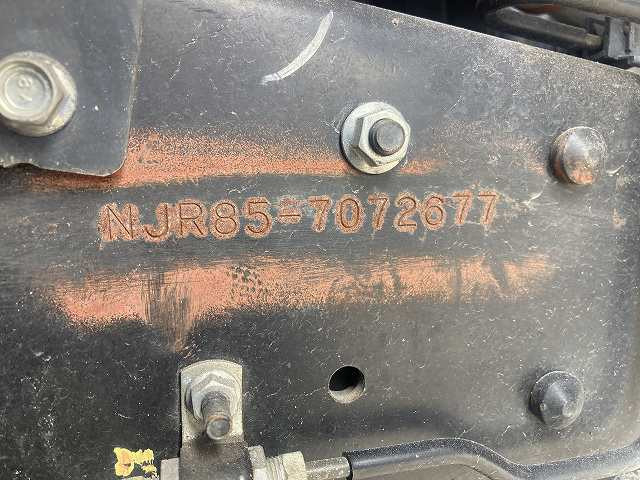 いすゞ エルフ 小型 平ボディ TRG-NJR85A(89398) 17枚目