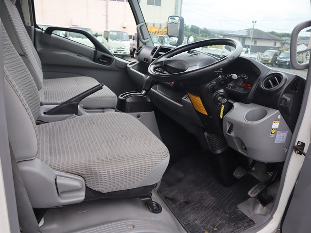 トヨタ ダイナ 小型 平ボディ TPG-XZU722(89397) 30枚目
