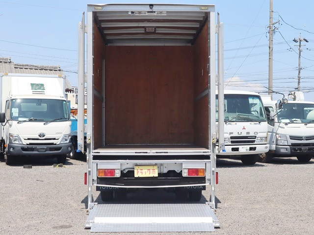 トヨタ ダイナ 小型 アルミバン TPG-XZU605(89399) 11枚目