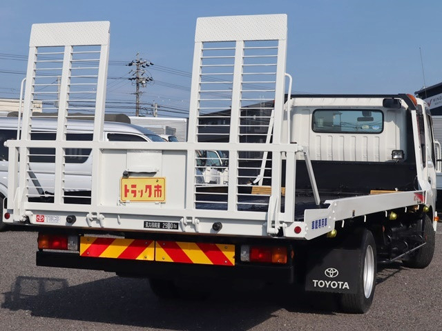 トヨタ ダイナ 小型 車載専用車 TKG-XZU722(89402) 5枚目