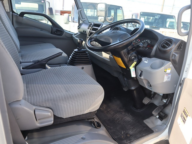 トヨタ ダイナ 小型 車載専用車 TKG-XZU722(89402) 40枚目
