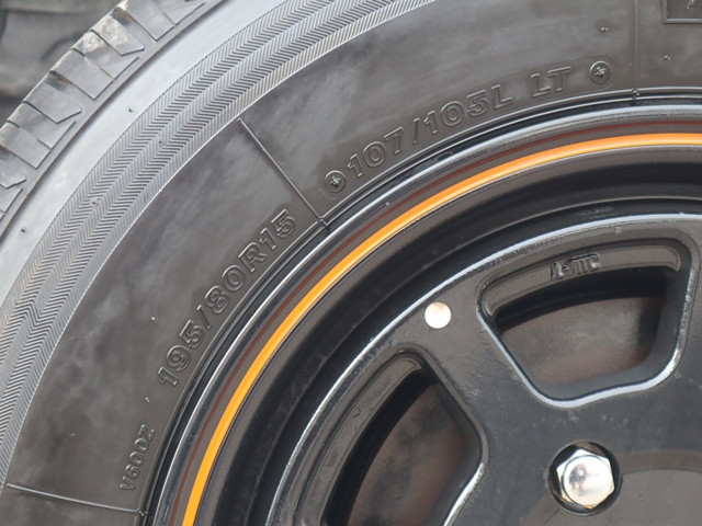 トヨタ ハイエース 小型 アルミバン CBA-TRH214W(89408) 29枚目