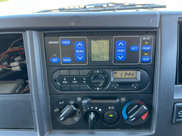 いすゞ エルフ 小型 冷凍冷蔵バン TPG-NPR85AN(89409) 44枚目