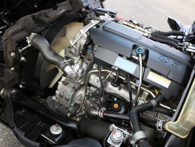 日産自動車 アトラス 小型 平ボディ TRG-FBA5W(89412) 28枚目