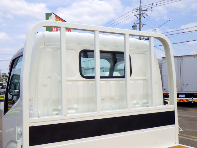 日野 デュトロ 小型 平ボディ 2RG-XZU655M(89441) 11枚目