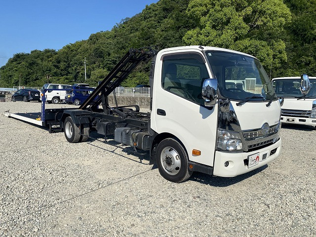 日野 デュトロ 小型 車載専用車 TPG-XZU722M(89445) 10枚目