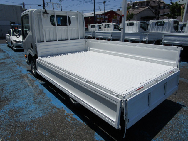 日産自動車 アトラス 小型 平ボディ CBF-SQ1F24(89447) 15枚目