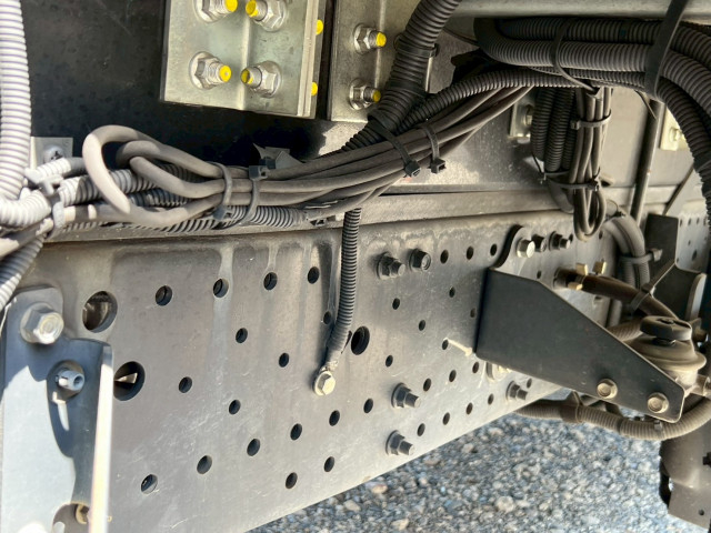 いすゞ エルフ 小型 アルミバン 2RG-NPR88YN(89449) 22枚目
