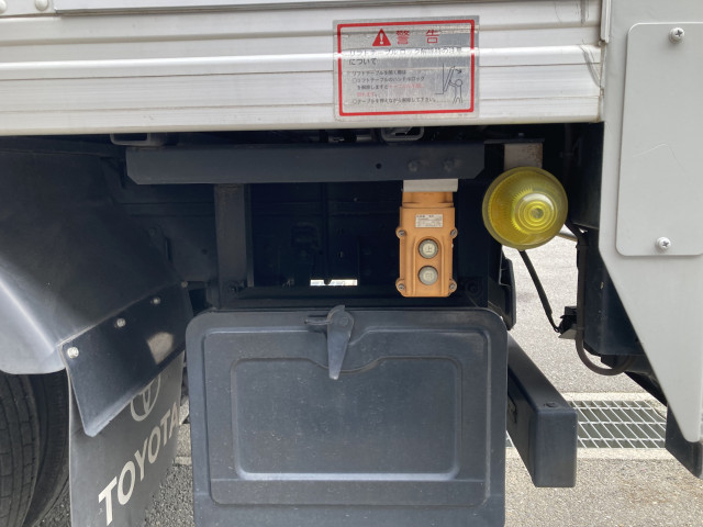 トヨタ トヨエース 小型 アルミバン TKG-XZC605(89454) 7枚目