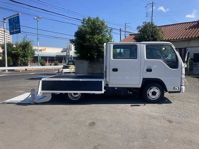 いすゞ エルフ 小型 Wキャブ TPG-NJR85A(89455) 12枚目
