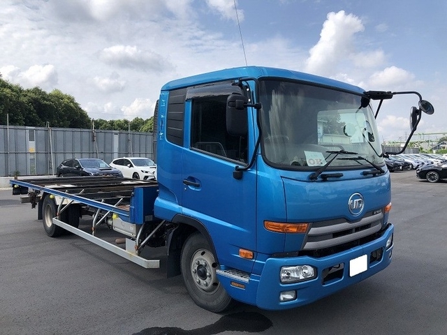 UDトラックス（日産） コンドル 中型 コンテナ専用車 TKG-MK38L(11696) 2枚目