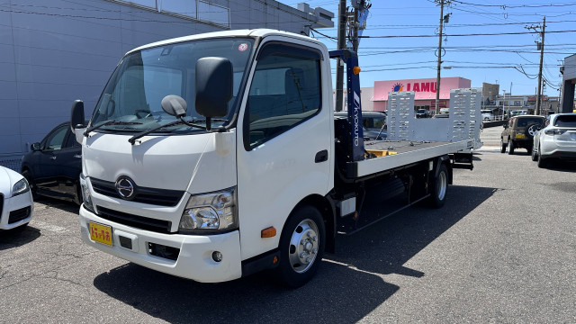 日野 デュトロ 小型 車載専用車 TPG-XZU722M(89463) 3枚目