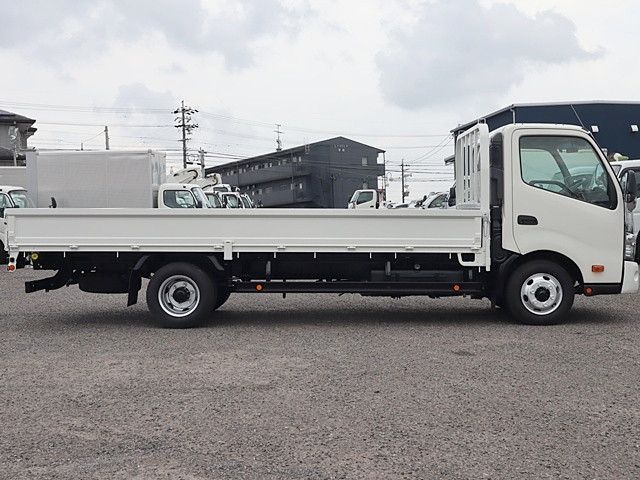 トヨタ トヨエース 小型 平ボディ TPG-XZU722(89464) 8枚目
