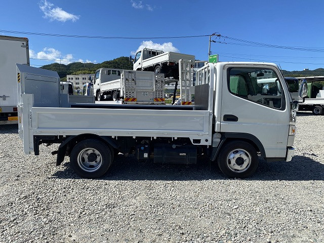 三菱ふそう キャンター 小型 平ボディ TPG-FBA20(89479) 5枚目
