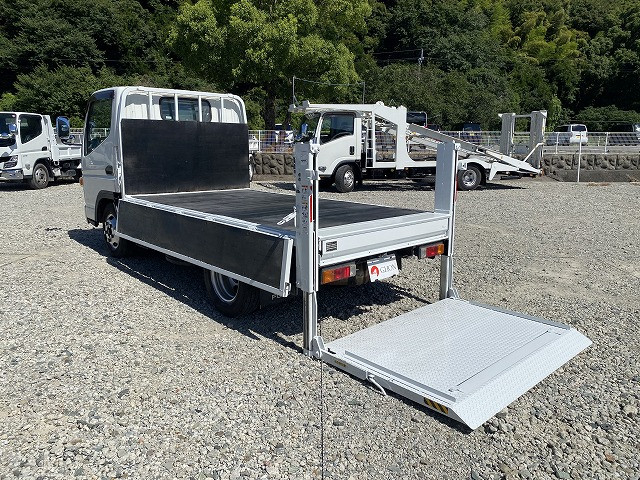 三菱ふそう キャンター 小型 平ボディ TPG-FBA20(89479) 13枚目