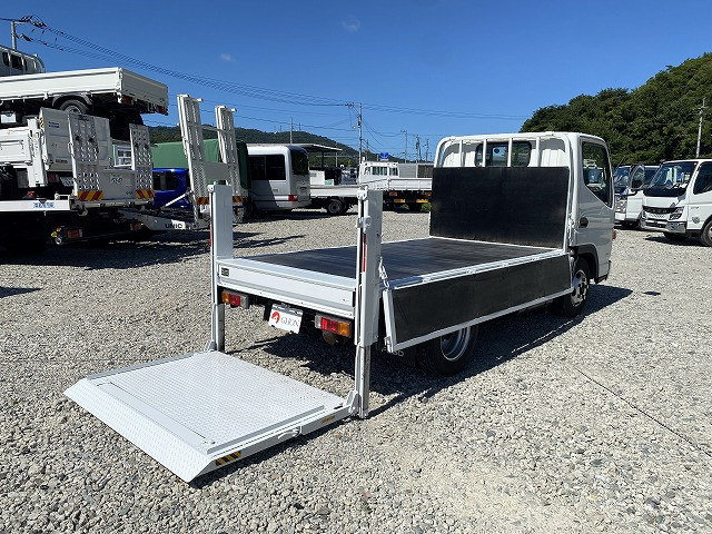 三菱ふそう キャンター 小型 平ボディ TPG-FBA20(89479) 15枚目