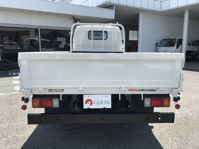 日野 デュトロ 小型 平ボディ TKG-XZU645M(89485) 7枚目